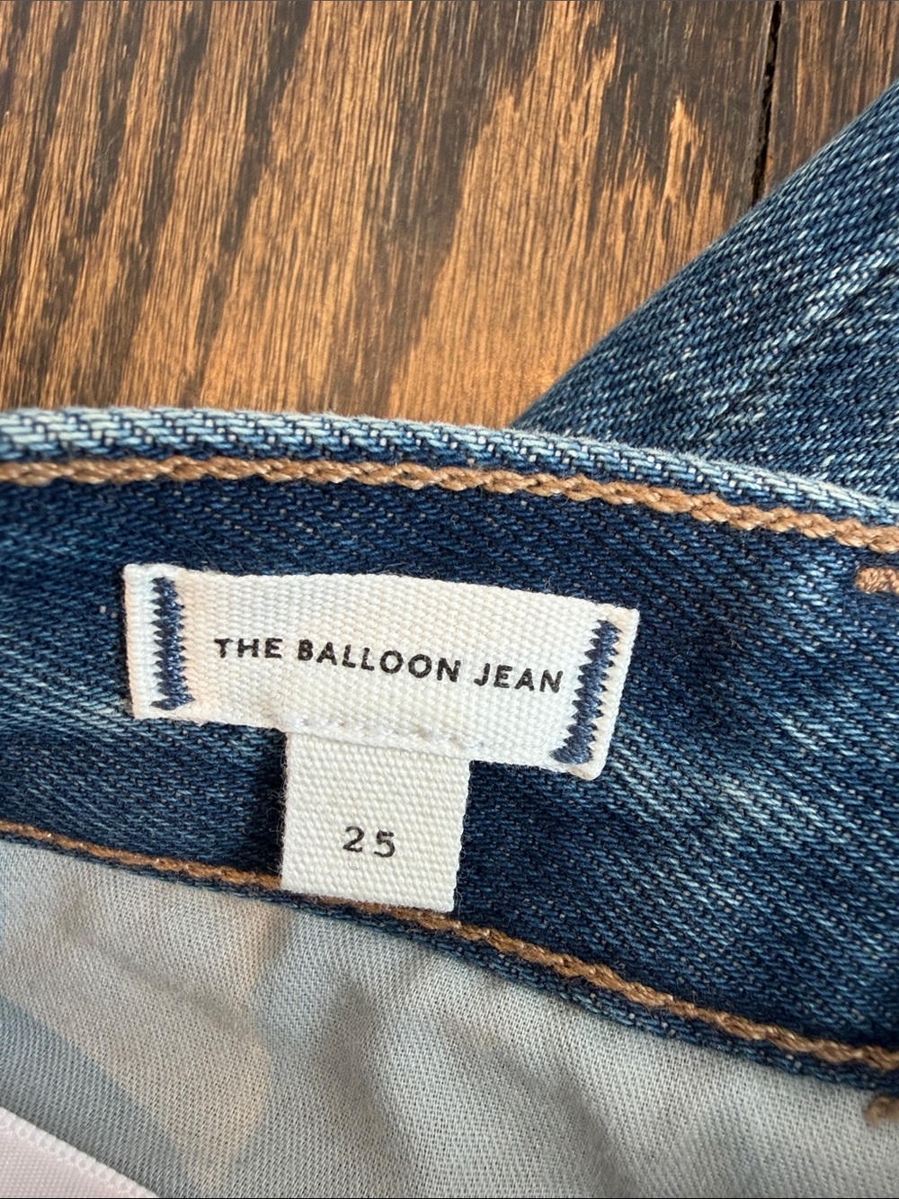 Women’s Madewell Balloon Jean - Picture 6 of 7